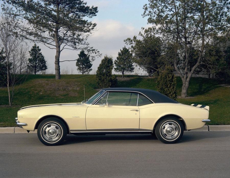  Chevrolet Camaro Z28 RS 1967 года  (фото 6 из 6)